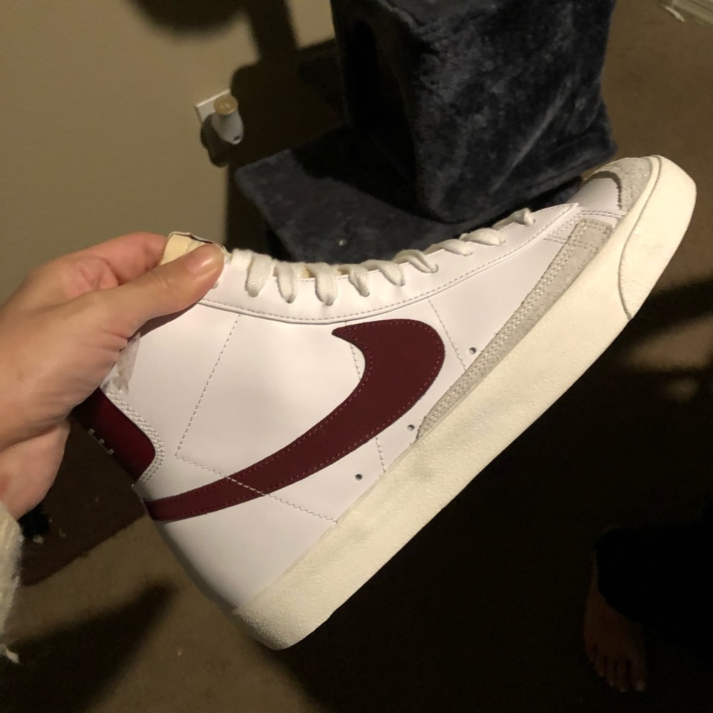 MENS ! Nike vintage blazers red